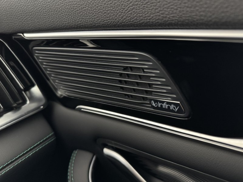 2025 (25) BYD SEAL U 1.5 DM-i Boost 5dr Auto 5083217