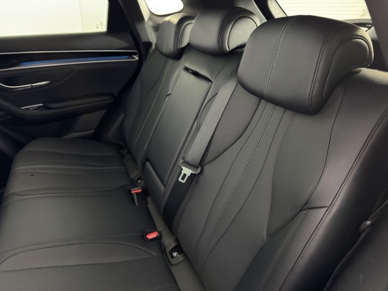 2025 (25) BYD SEAL U 1.5 DM-i Boost 5dr Auto 5089184