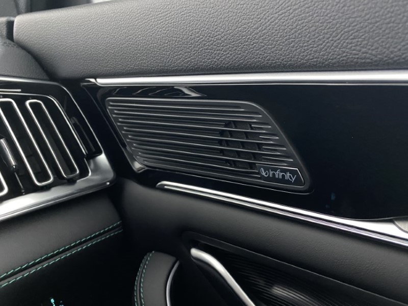  BYD SEAL U 1.5 DM-i AWD Design 5dr Auto 4299728