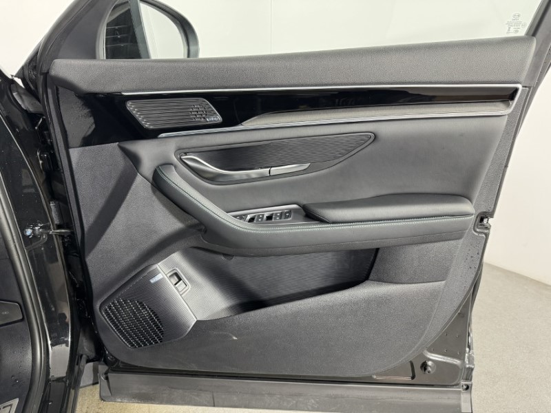 2025 (25) BYD SEAL U 1.5 DM-i Boost 5dr Auto 5093865