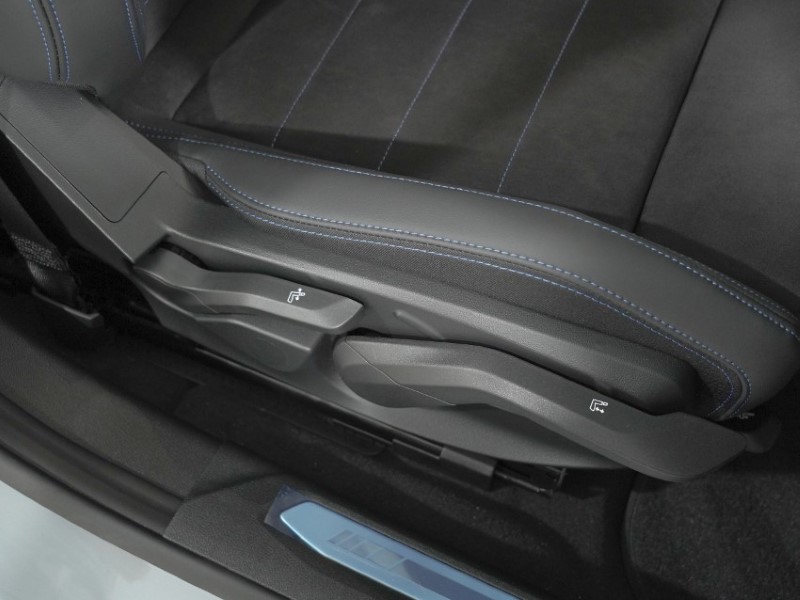  BMW 2 SERIES 220 M Sport 4dr Step Auto 5680084