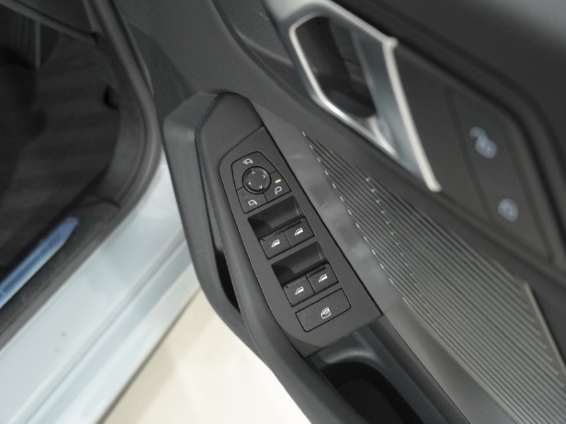  BMW 2 SERIES 220 M Sport 4dr Step Auto 5680082