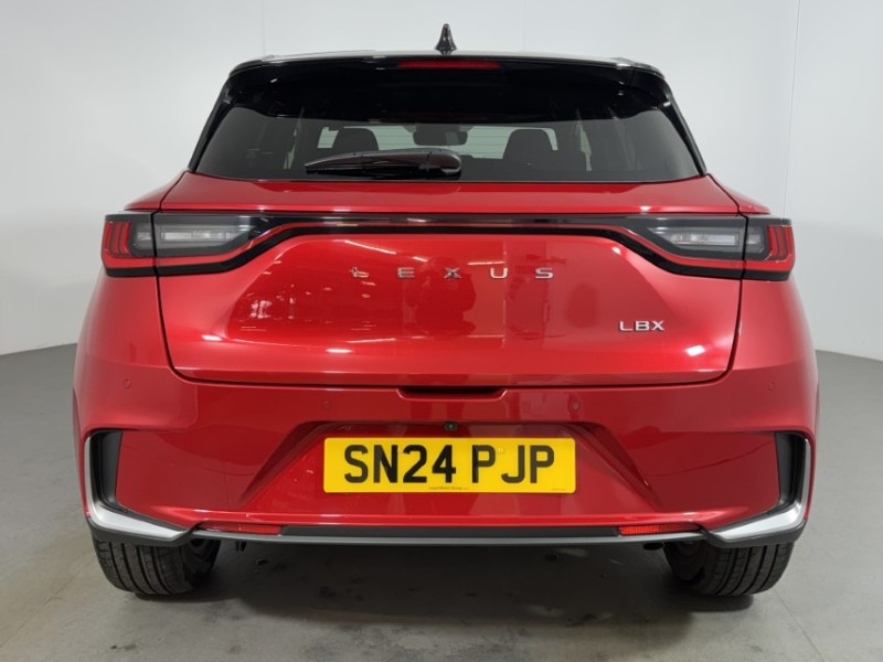 2024 (24) LEXUS LBX 1.5 Premium Plus 5dr E-CVT 5405067
