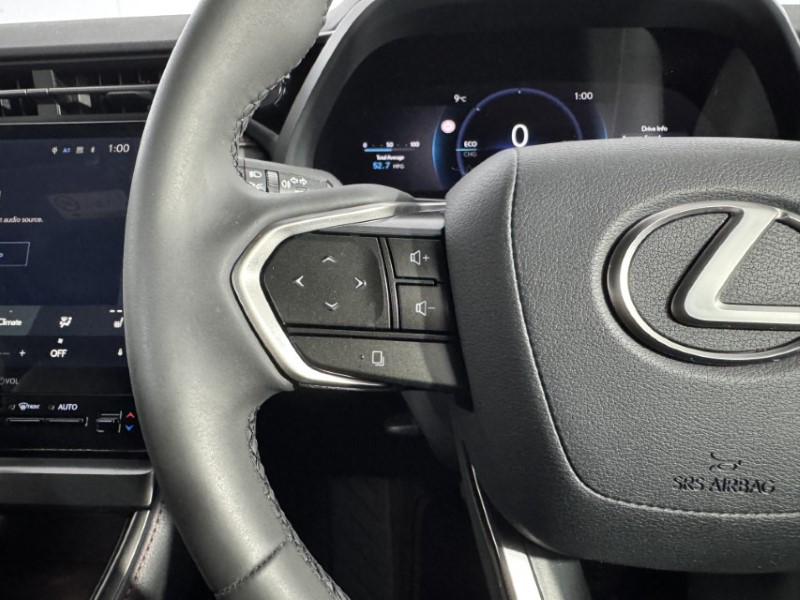 2024 (24) LEXUS LBX 1.5 Premium Plus 5dr E-CVT 5405007