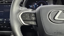 2024 (24) LEXUS LBX 1.5 Premium Plus 5dr E-CVT 5405007