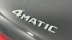 2019 (19) MERCEDES-BENZ GLC 220d 4Matic AMG Night Edition 5dr 9G-Tronic 5420430