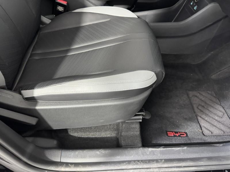 2026 (26) BYD DOLPHIN SURF 65kW Active 30kWh 5dr Auto 5396510