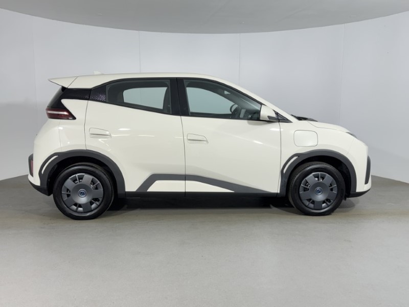 2026 (26) BYD DOLPHIN SURF 65kW Active 30kWh 5dr Auto 5374972