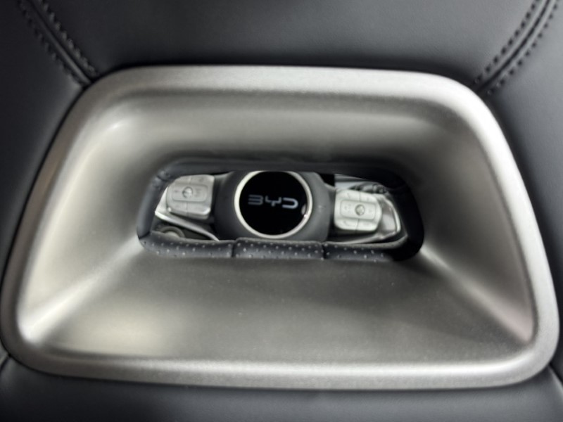 2026 (26) BYD DOLPHIN SURF 65kW Active 30kWh 5dr Auto 5374964