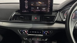 2022 (22) AUDI Q5 40 TDI Quattro S Line 5dr S Tronic 5393998