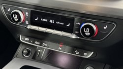 2022 (22) AUDI Q5 40 TDI Quattro S Line 5dr S Tronic 5394008