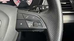 2022 (22) AUDI Q5 40 TDI Quattro S Line 5dr S Tronic 5394003