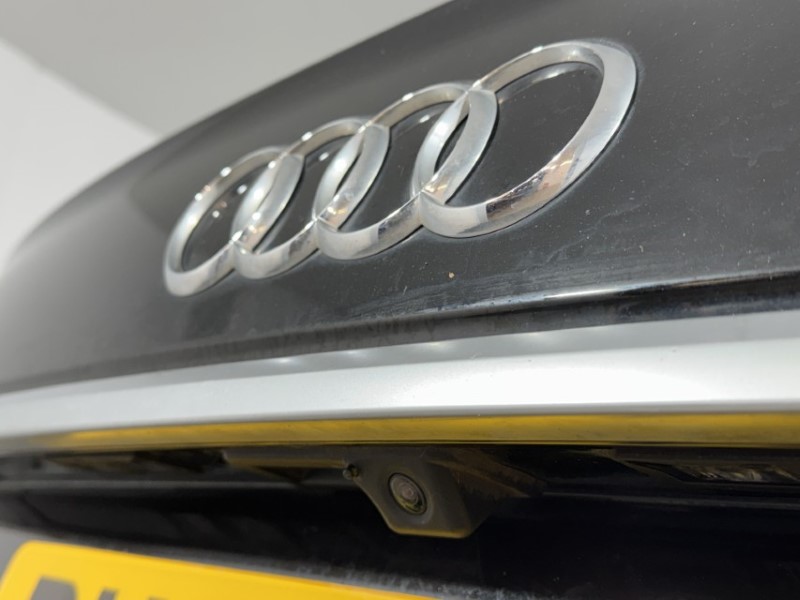 2022 (22) AUDI Q5 40 TDI Quattro S Line 5dr S Tronic 5394029