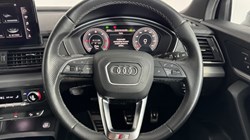 2022 (22) AUDI Q5 40 TDI Quattro S Line 5dr S Tronic 5394000
