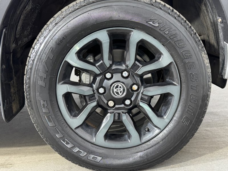 2024 (73) TOYOTA COMMERCIAL HILUX Invincible X D/Cab Pick Up 2.8 D-4D Auto 5381949
