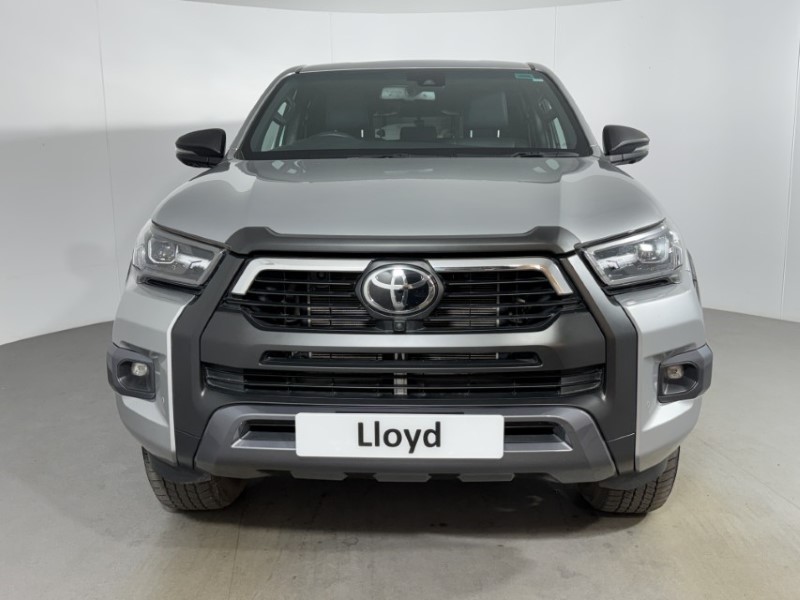 2024 (73) TOYOTA COMMERCIAL HILUX Invincible X D/Cab Pick Up 2.8 D-4D Auto 5381988