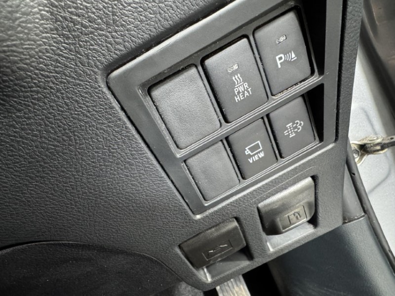 2024 (73) TOYOTA COMMERCIAL HILUX Invincible X D/Cab Pick Up 2.8 D-4D Auto 5381937