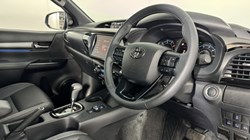 2026 (26) TOYOTA COMMERCIAL HILUX Invincible X D/Cab Pick Up 2.8 D 48V Auto 5380588