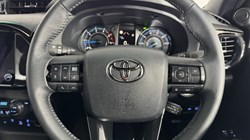 2026 (26) TOYOTA COMMERCIAL HILUX Invincible X D/Cab Pick Up 2.8 D 48V Auto 5380571