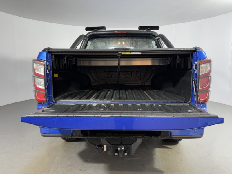 2025 (25) ISUZU COMMERCIAL D-MAX 1.9 V-Cross Double Cab 4x4 Auto 5380672