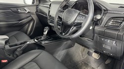 2025 (25) ISUZU COMMERCIAL D-MAX 1.9 V-Cross Double Cab 4x4 Auto 5380653