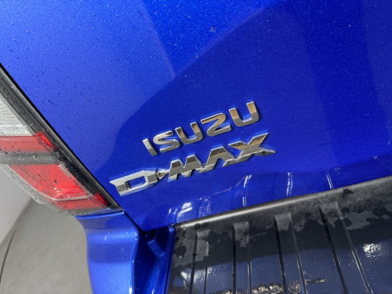2025 (25) ISUZU COMMERCIAL D-MAX 1.9 V-Cross Double Cab 4x4 Auto 5380667
