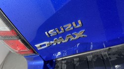 2025 (25) ISUZU COMMERCIAL D-MAX 1.9 V-Cross Double Cab 4x4 Auto 5380667