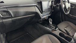 2024 (74) ISUZU COMMERCIAL D-MAX 1.9 V-Cross Double Cab 4x4 Auto 5400091