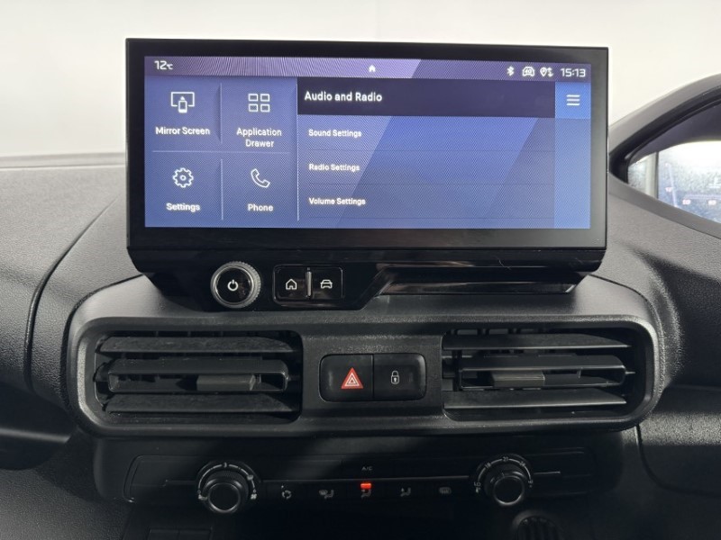 2024 (74) PEUGEOT COMMERCIAL PARTNER 1.5 BlueHDi 100 Professional Van 5400221