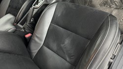 2025 (25) TOYOTA COMMERCIAL HILUX GR Sport II D/Cab Pick Up 2.8 D-4D Auto 5399820