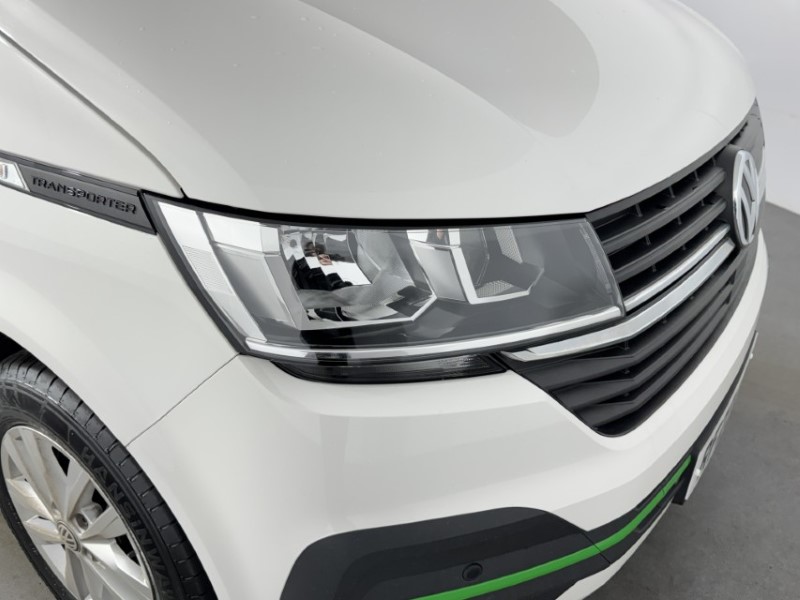 2023 (23) VOLKSWAGEN COMMERCIAL TRANSPORTER 2.0 TDI 150 Highline Van 5379916