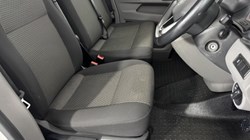 2023 (23) VOLKSWAGEN COMMERCIAL TRANSPORTER 2.0 TDI 150 Highline Van 5379901