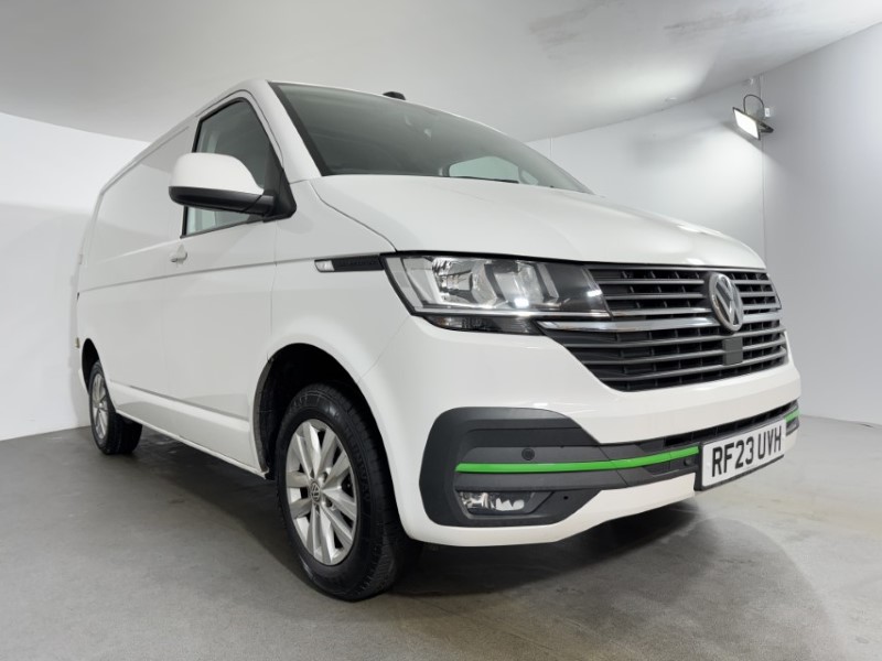 2023 (23) VOLKSWAGEN COMMERCIAL TRANSPORTER 2.0 TDI 150 Highline Van 5379945
