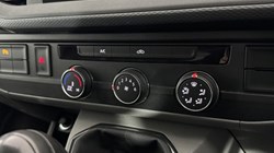2023 (23) VOLKSWAGEN COMMERCIAL TRANSPORTER 2.0 TDI 150 Highline Van 5379894