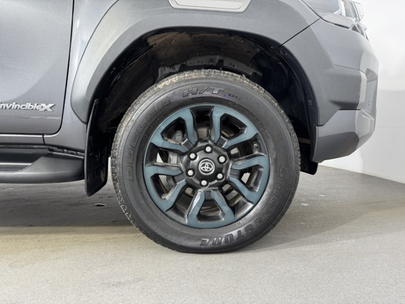 2025 (74) TOYOTA COMMERCIAL HILUX Invincible X D/Cab Pick Up 2.8 D 48V Auto 5380295