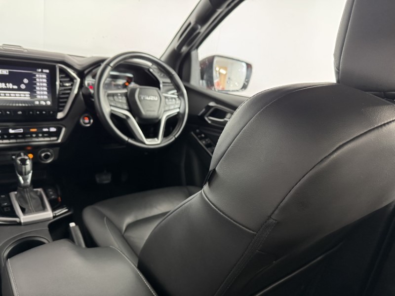2022 (72) ISUZU COMMERCIAL D-MAX 1.9 V-Cross Double Cab 4x4 Auto 5399591