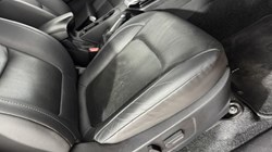 2022 (72) ISUZU COMMERCIAL D-MAX 1.9 V-Cross Double Cab 4x4 Auto 5399572