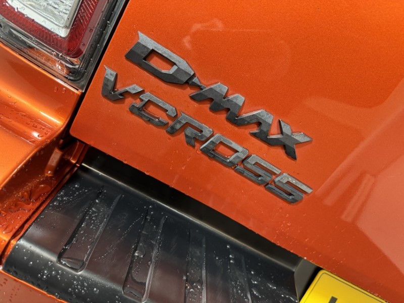2022 (72) ISUZU COMMERCIAL D-MAX 1.9 V-Cross Double Cab 4x4 Auto 5399586