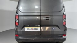 2024 (24) FORD COMMERCIAL TRANSIT CUSTOM 2.0 EcoBlue 136ps H1 Van Limited 5508236