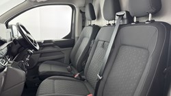 2024 (24) FORD COMMERCIAL TRANSIT CUSTOM 2.0 EcoBlue 136ps H1 Van Limited 5508241