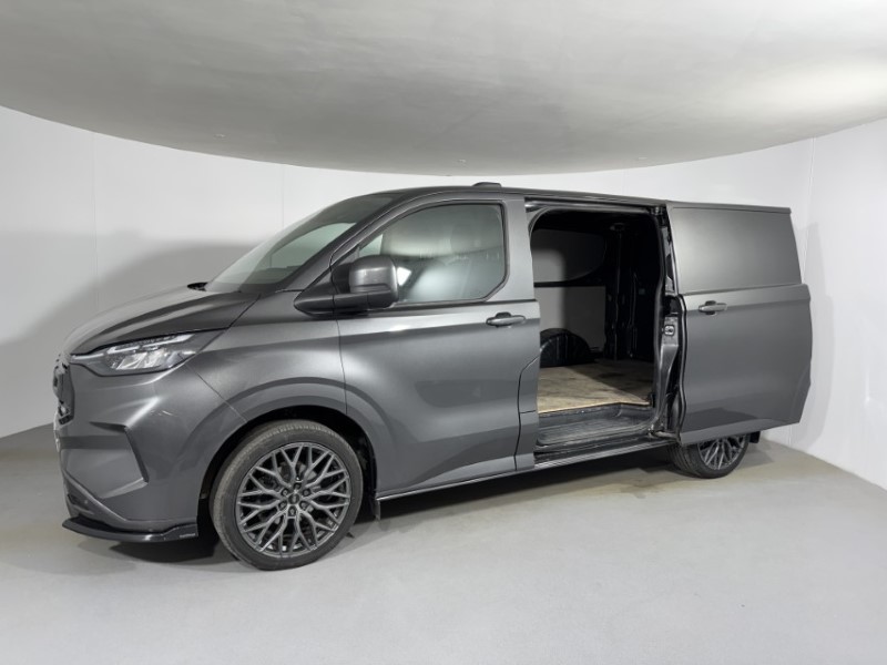 2024 (24) FORD COMMERCIAL TRANSIT CUSTOM 2.0 EcoBlue 136ps H1 Van Limited 5508249