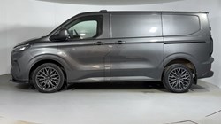 2024 (24) FORD COMMERCIAL TRANSIT CUSTOM 2.0 EcoBlue 136ps H1 Van Limited 5508259