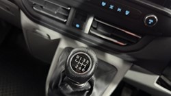 2024 (24) FORD COMMERCIAL TRANSIT CUSTOM 2.0 EcoBlue 136ps H1 Van Limited 5508215