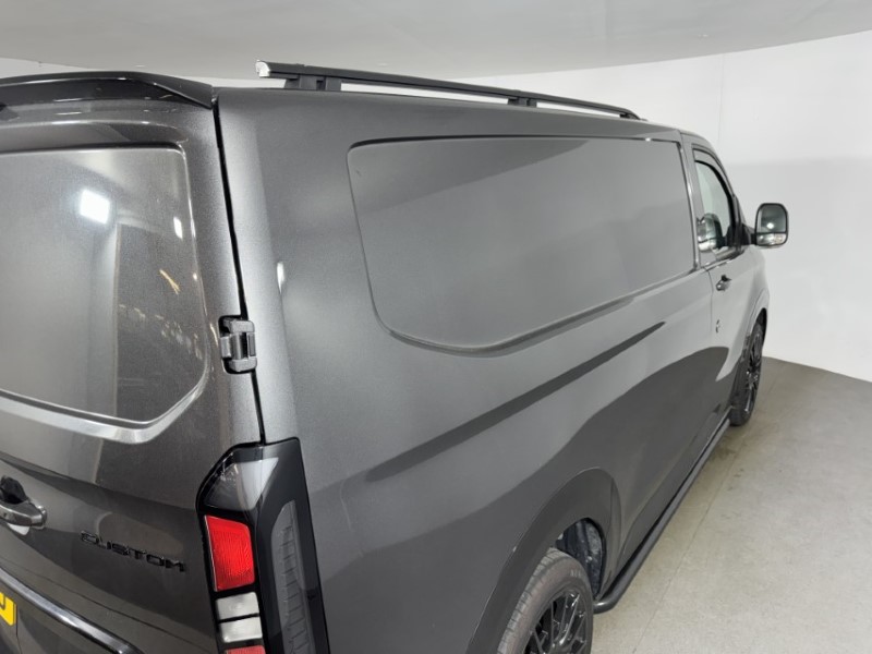 2024 (24) FORD COMMERCIAL TRANSIT CUSTOM 2.0 EcoBlue 136ps H1 Van Limited 5447766
