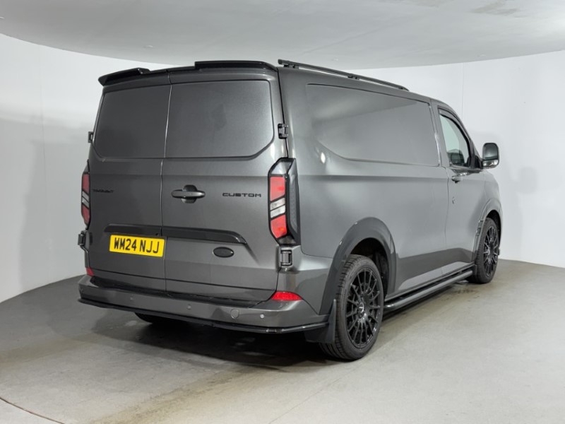 2024 (24) FORD COMMERCIAL TRANSIT CUSTOM 2.0 EcoBlue 136ps H1 Van Limited 5447784