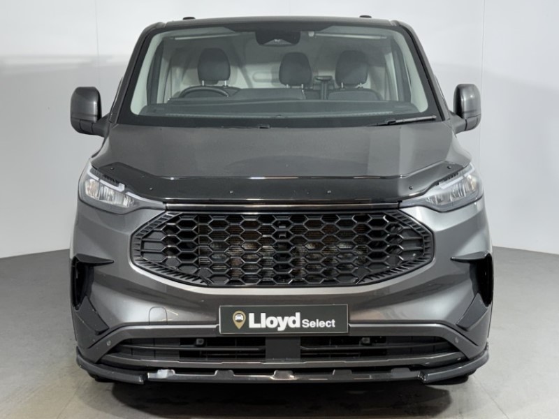 2024 (24) FORD COMMERCIAL TRANSIT CUSTOM 2.0 EcoBlue 136ps H1 Van Limited 5447805
