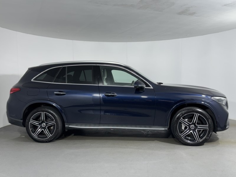 2023 (23) MERCEDES-BENZ GLC 300e 4Matic AMG Line Premium 5dr 9G-Tronic 5449739