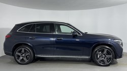 2023 (23) MERCEDES-BENZ GLC 300e 4Matic AMG Line Premium 5dr 9G-Tronic 5449739