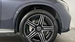 2023 (23) MERCEDES-BENZ GLC 300e 4Matic AMG Line Premium 5dr 9G-Tronic 5449718