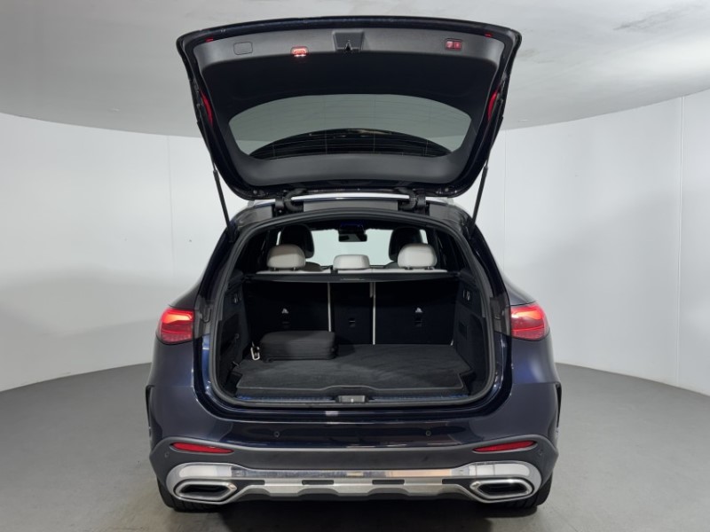 2023 (23) MERCEDES-BENZ GLC 300e 4Matic AMG Line Premium 5dr 9G-Tronic 5449722